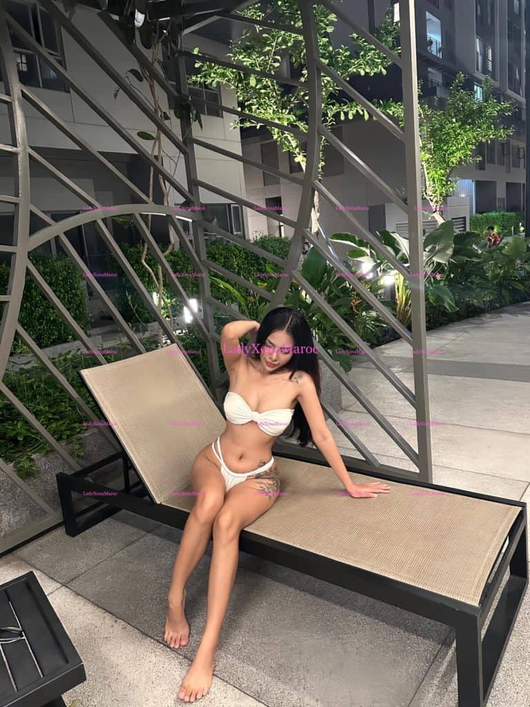 Olivia Full Service