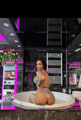 Michelle Dominatrix