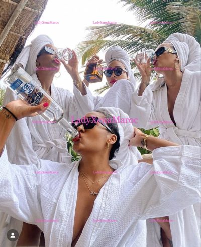 ESCORTS-MOHAMMEDIA